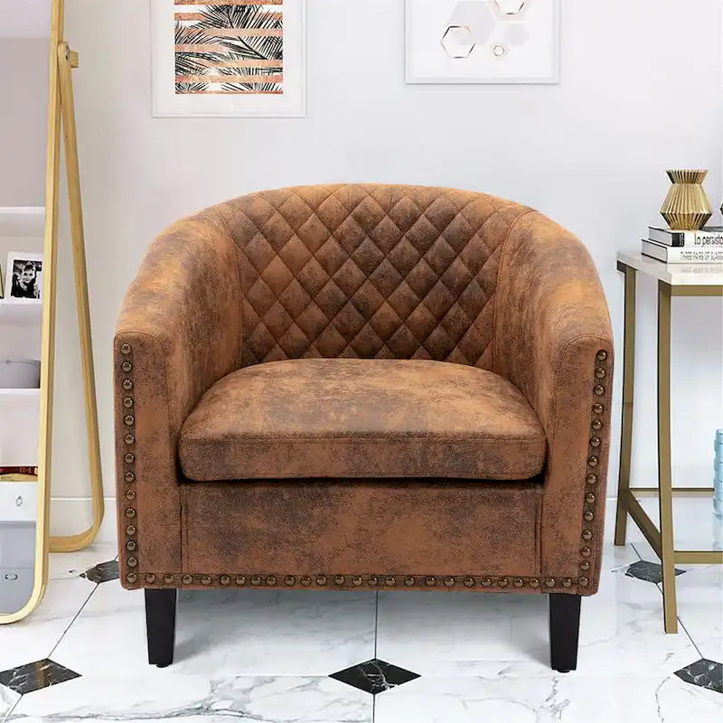 Sillón para sala de estar con tachuelas decorativas y patas de madera maciza
