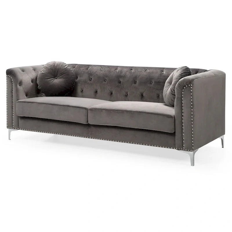 Samtsofa mit Knopfheftung